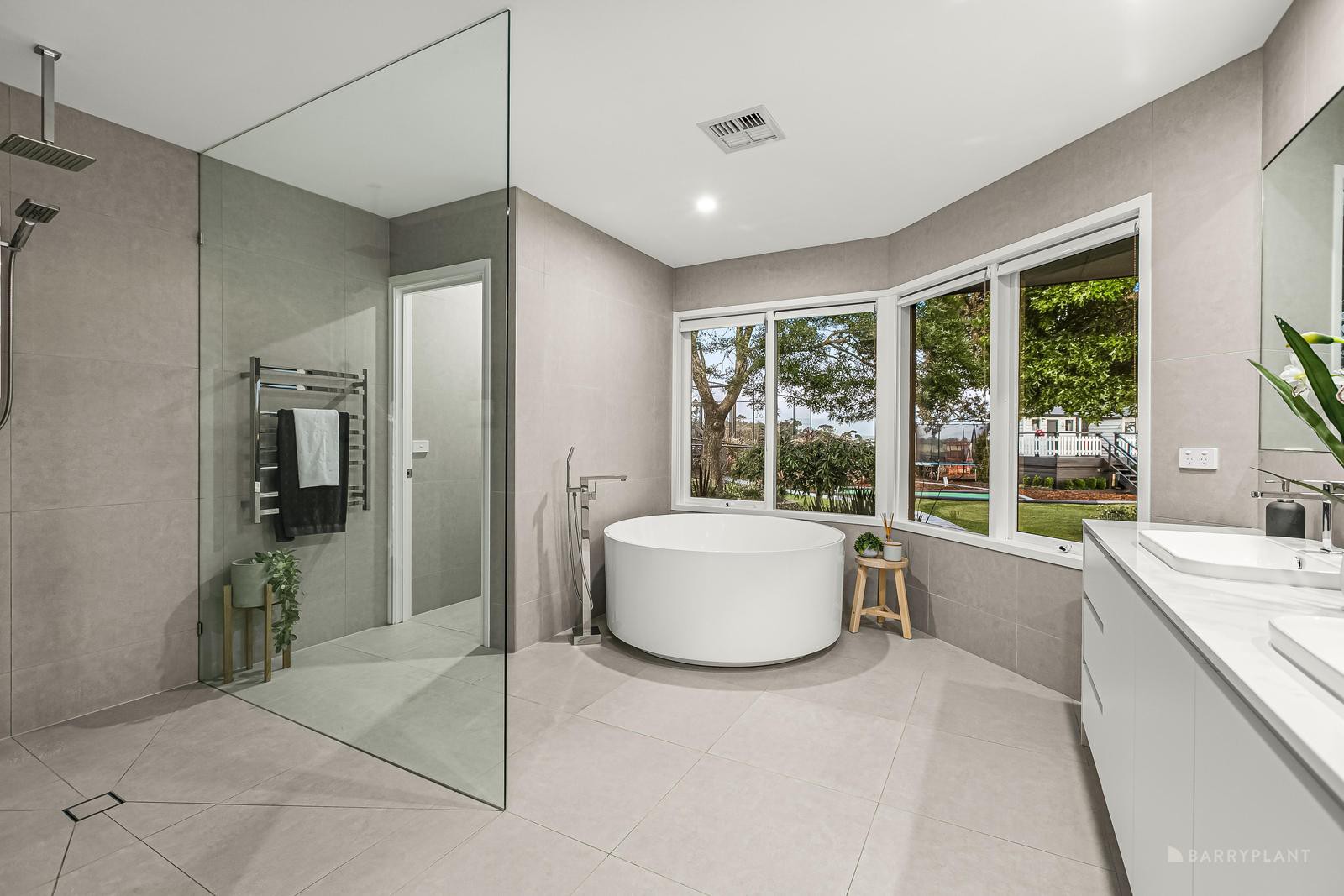 390 Edward Road, Chirnside Park, VIC 3116, Chirnside Park - Thumbnail 8