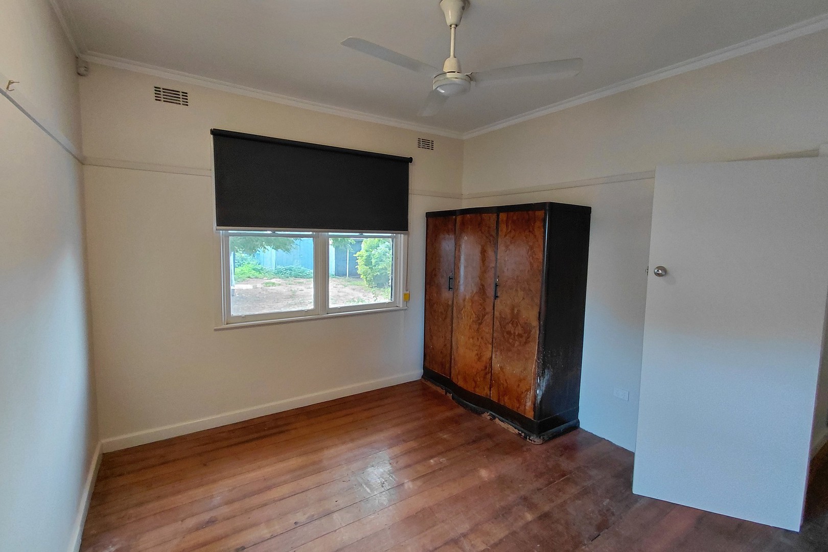 393 Etiwanda Avenue, Mildura, VIC 3500, Mildura - Thumbnail 5