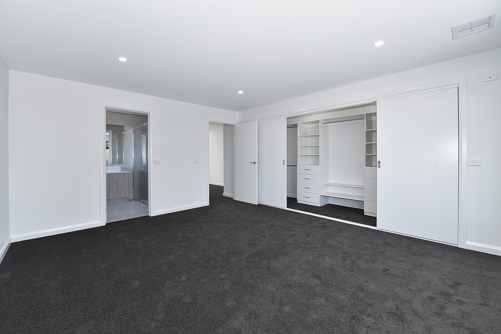39A Carrington Road, Niddrie, VIC 3042, Niddrie - Thumbnail 6