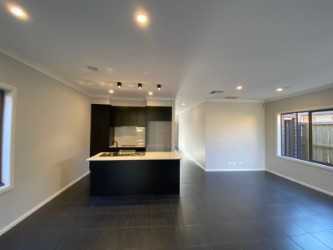 3A Grantham Parade, St Albans, VIC 3021, St Albans - Thumbnail 5