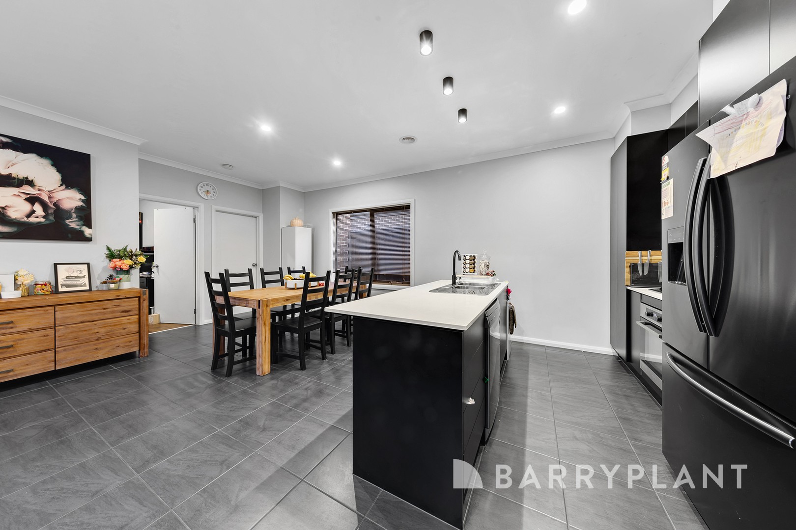 3A Grantham Parade, St Albans, VIC 3021, St Albans - Thumbnail 3
