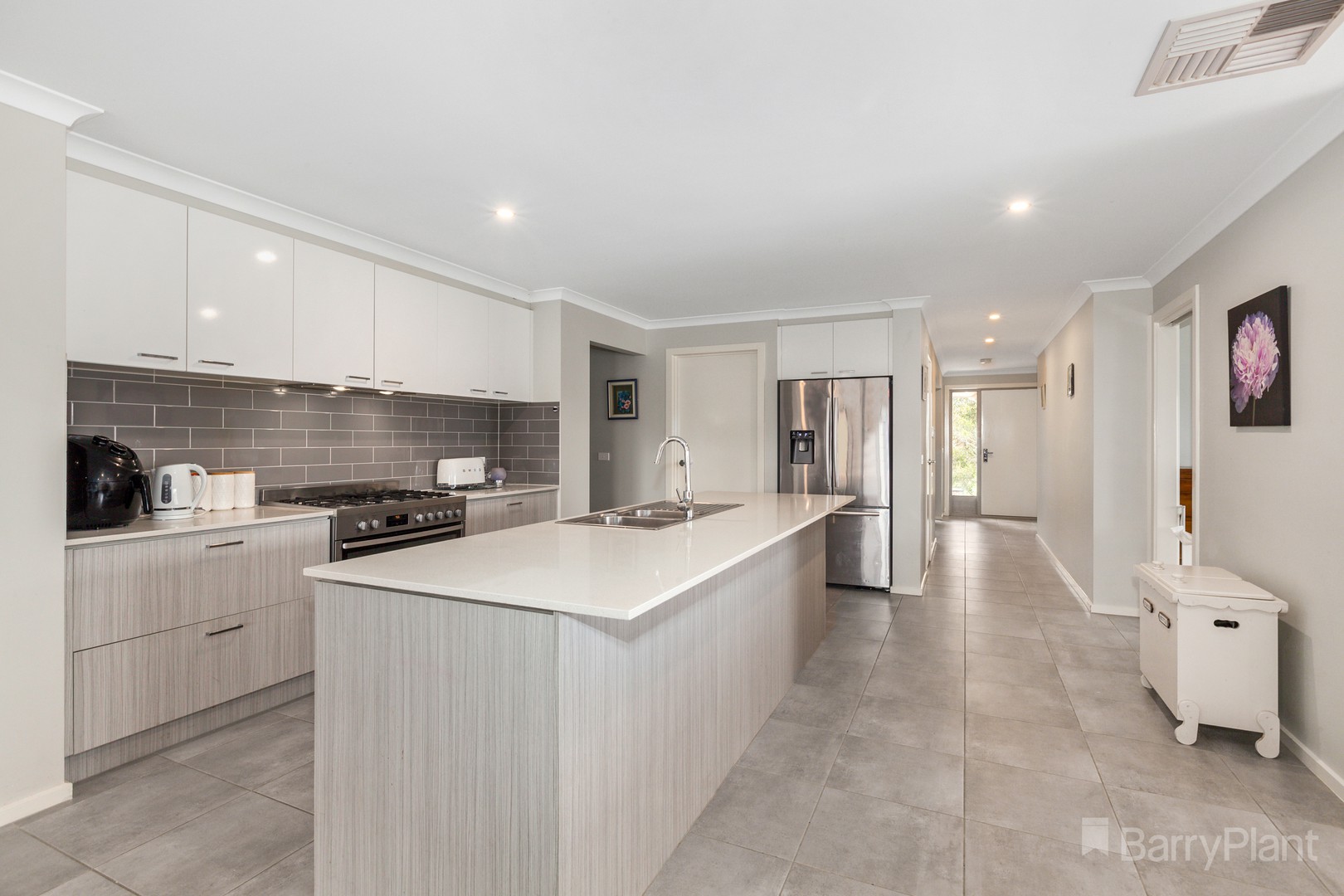 3A Tenni Close, Broadford, VIC 3658, Broadford - Thumbnail 3