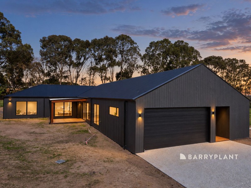 3B Massimo Court, Drouin, VIC 3818 - Image - 28/09/2026