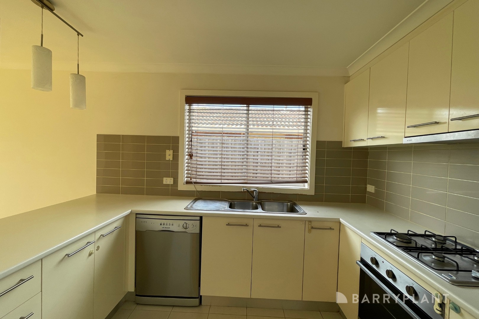 3B Newbury Street, Werribee, VIC 3030 - Thumbnail 1 - 17/03/2025