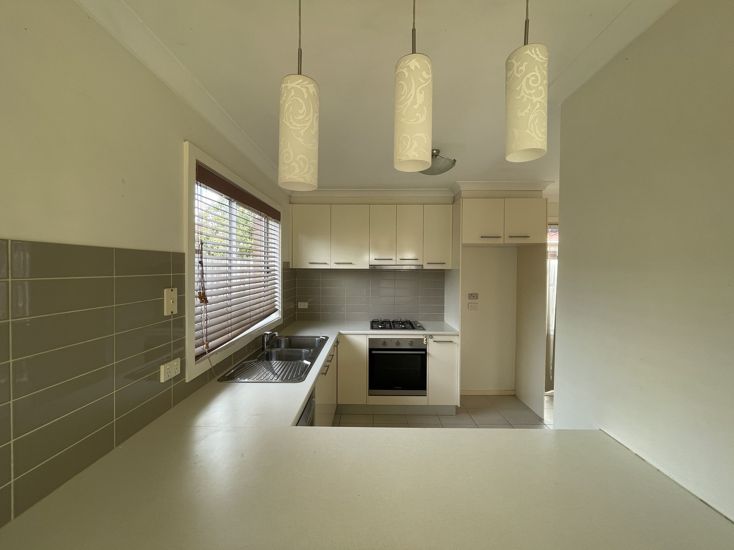 3B Newbury Street, Werribee, VIC 3030, Werribee - Thumbnail 3
