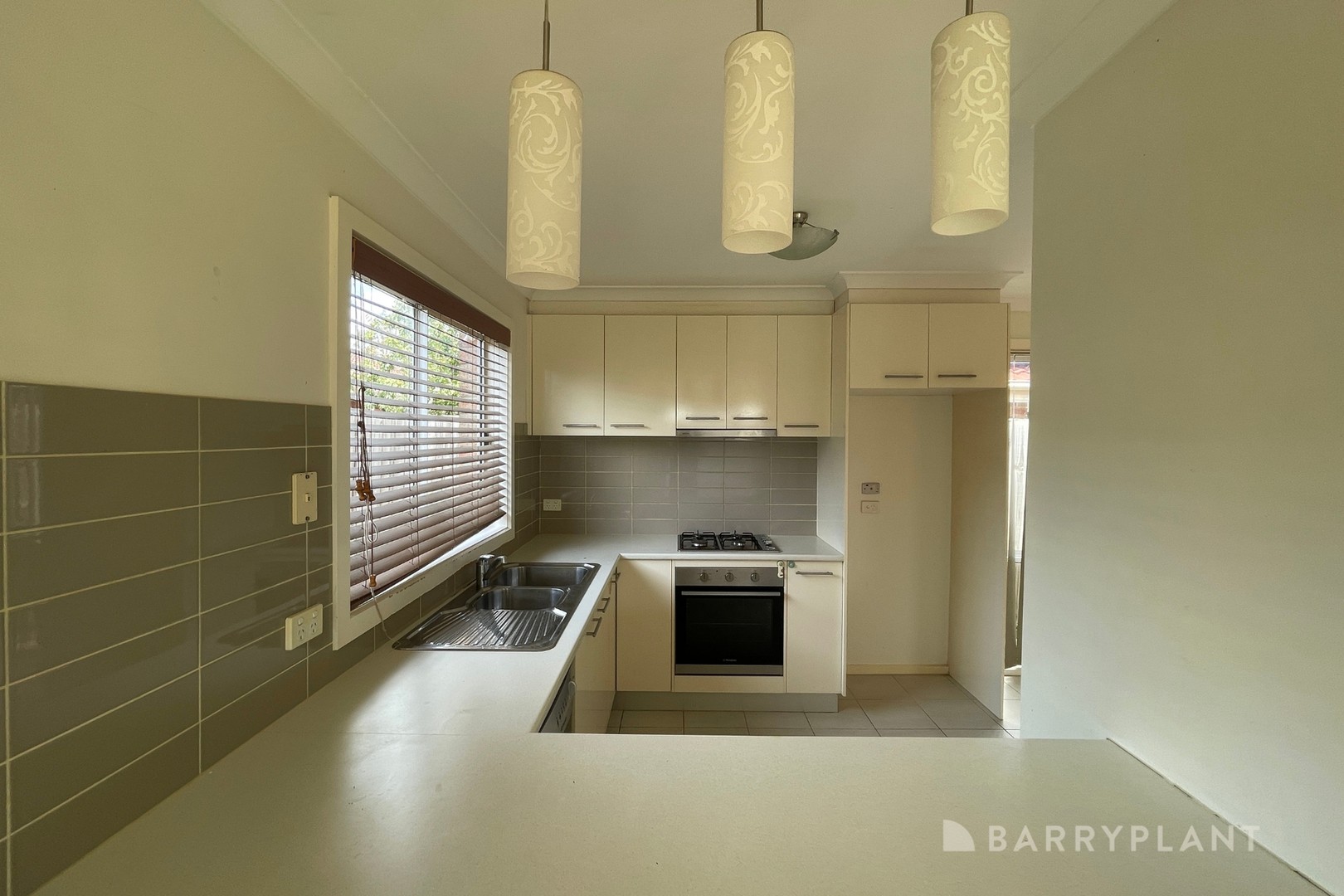 3B Newbury Street, Werribee, VIC 3030 - Thumbnail 2 - 17/03/2025