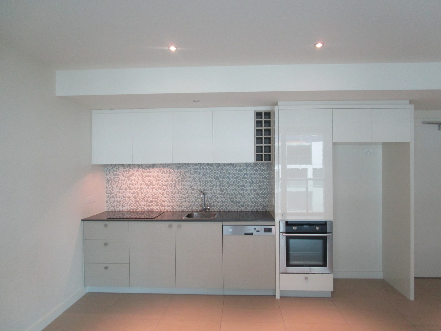 3F/8 Waterside Place, Docklands, VIC 3008, Docklands - Thumbnail 2