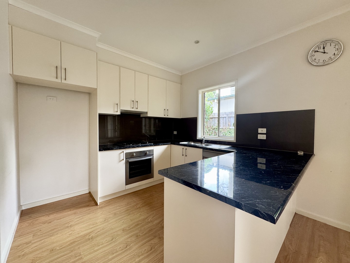 4/1 Carrabin Court, Knoxfield, VIC 3180, Knoxfield - Thumbnail 4