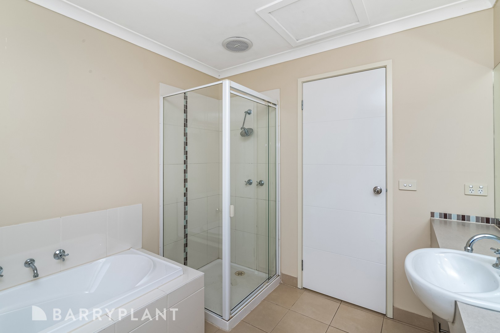4/1 Darraweit Road, Wallan, VIC 3756, Wallan - Thumbnail 4