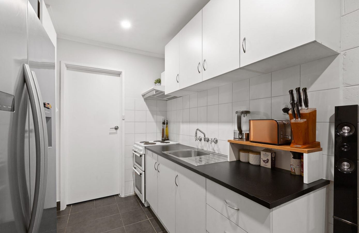 4/10-12 Brunswick Road, Mitcham, VIC 3132, Mitcham - Thumbnail 2