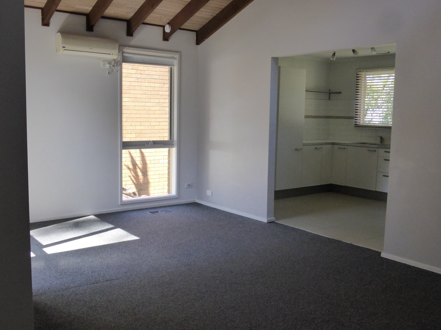 4/10 Broad Gully RoadDiamond Creek, VIC 3089  - Leased, Diamond Creek - Thumbnail 3