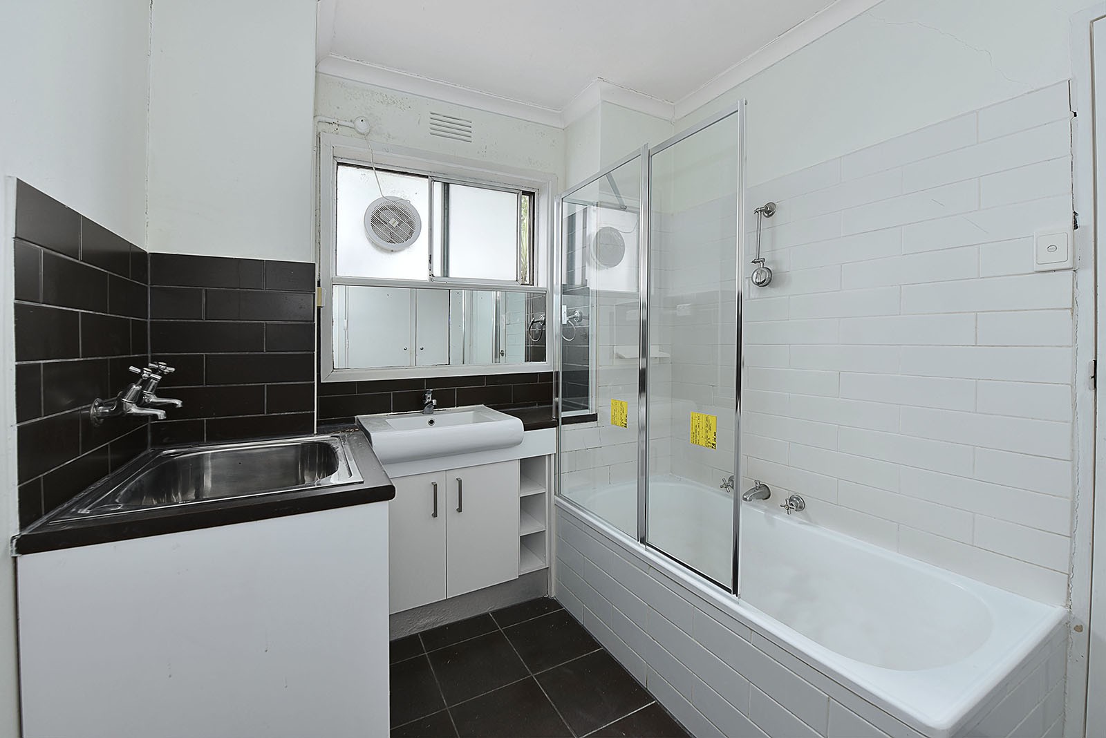 4/10 Dunlop Street, Maribyrnong, VIC 3032, Maribyrnong - Thumbnail 4