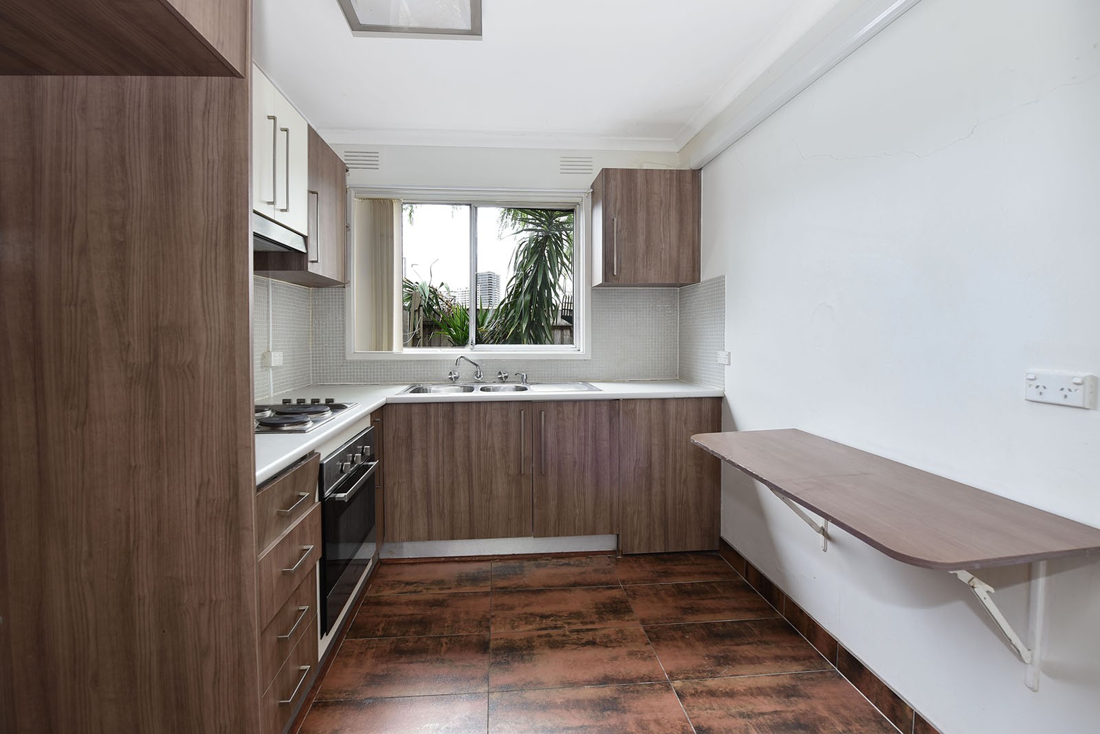 4/10 Dunlop Street, Maribyrnong, VIC 3032, Maribyrnong - Thumbnail 2