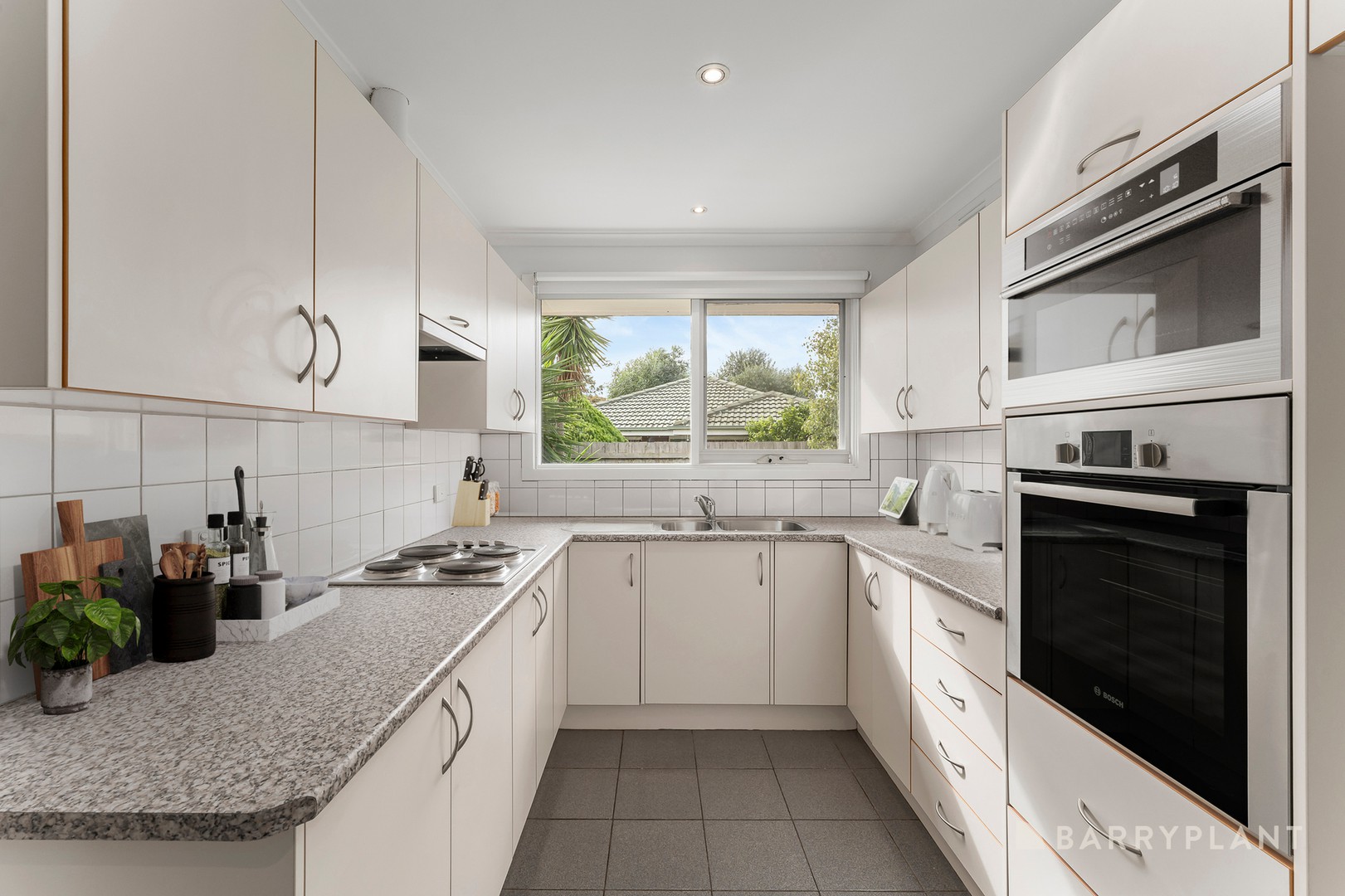 4/10 Golden Avenue, Bonbeach, VIC 3196, Bonbeach - Thumbnail 3