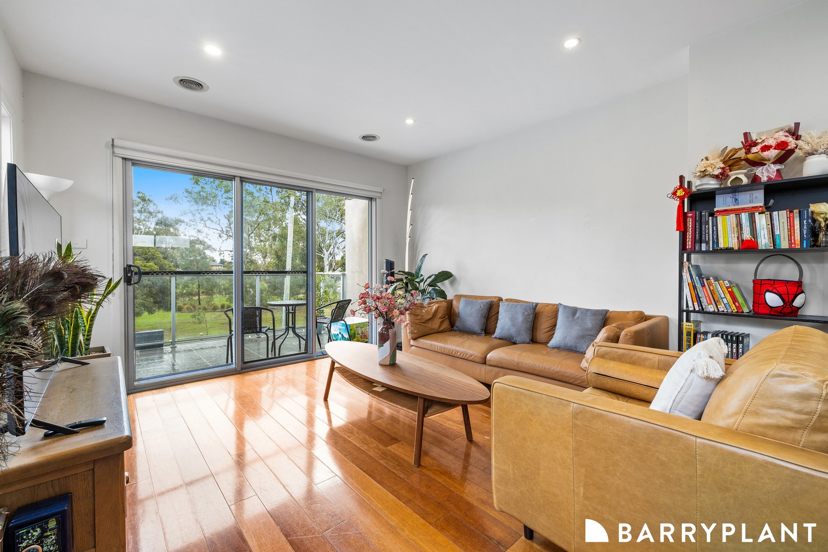 4/10 Greenham Street, Maidstone, VIC 3012 - Thumbnail 2 - 08/05/2025