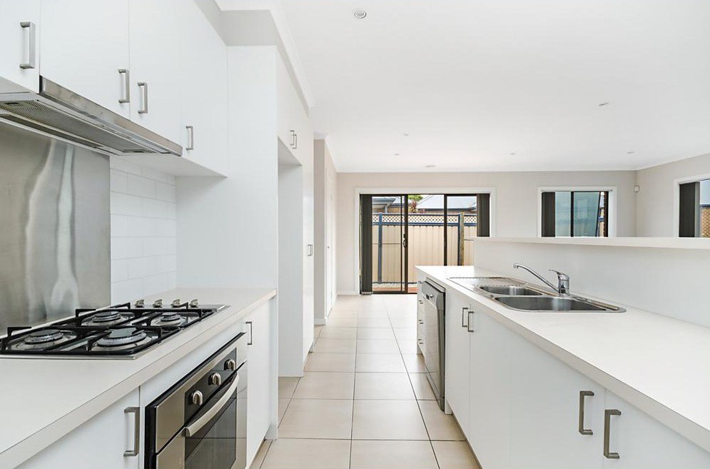4/10 Herbert Street, Belmont, VIC 3216, Belmont - Thumbnail 2