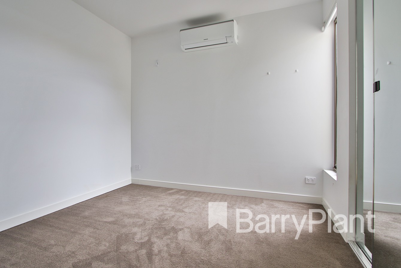 4/10 Pershing Street, Reservoir, VIC 3073, Reservoir - Thumbnail 5
