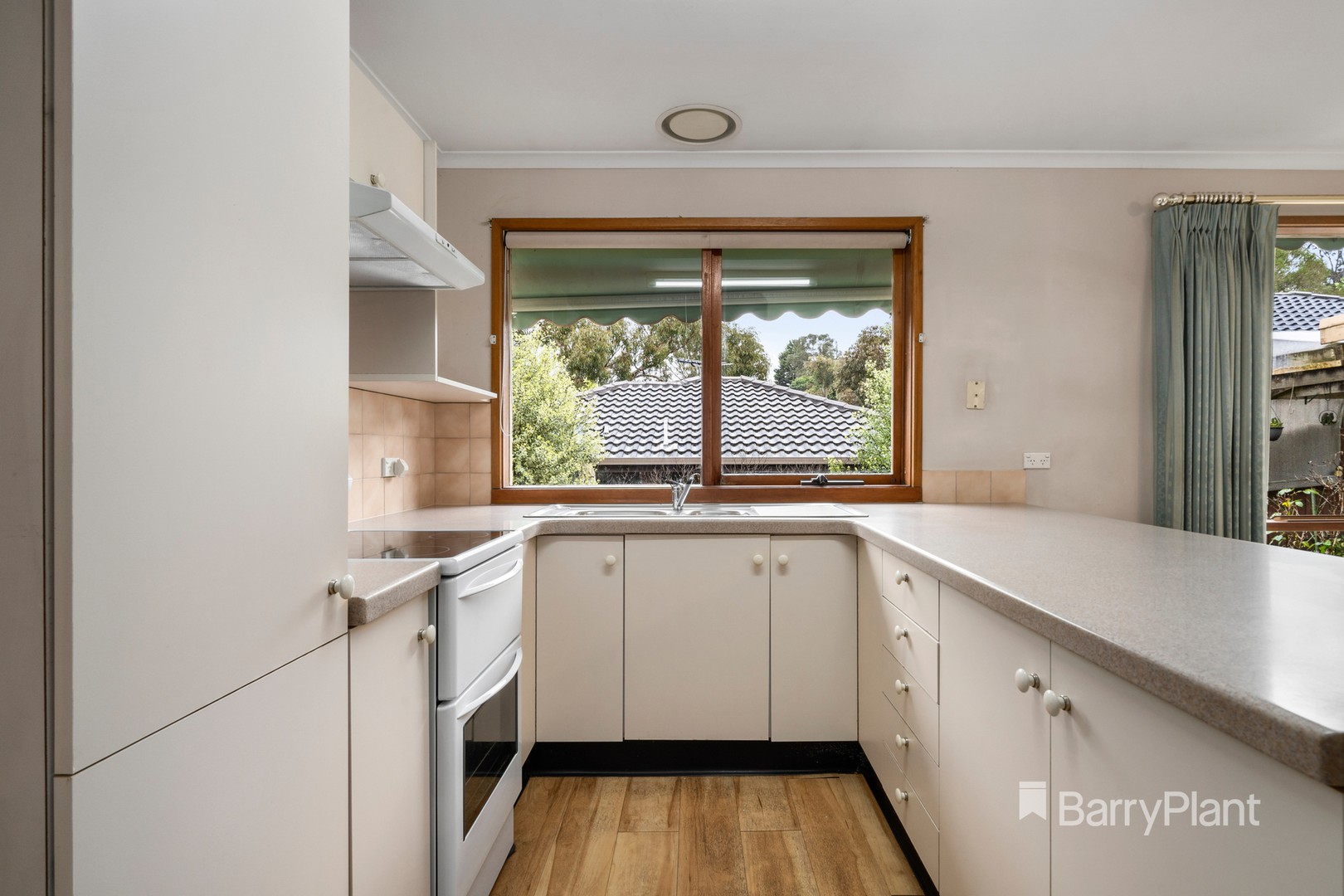 4/106 Cowin Street, Diamond Creek, VIC 3089, Diamond Creek - Thumbnail 5