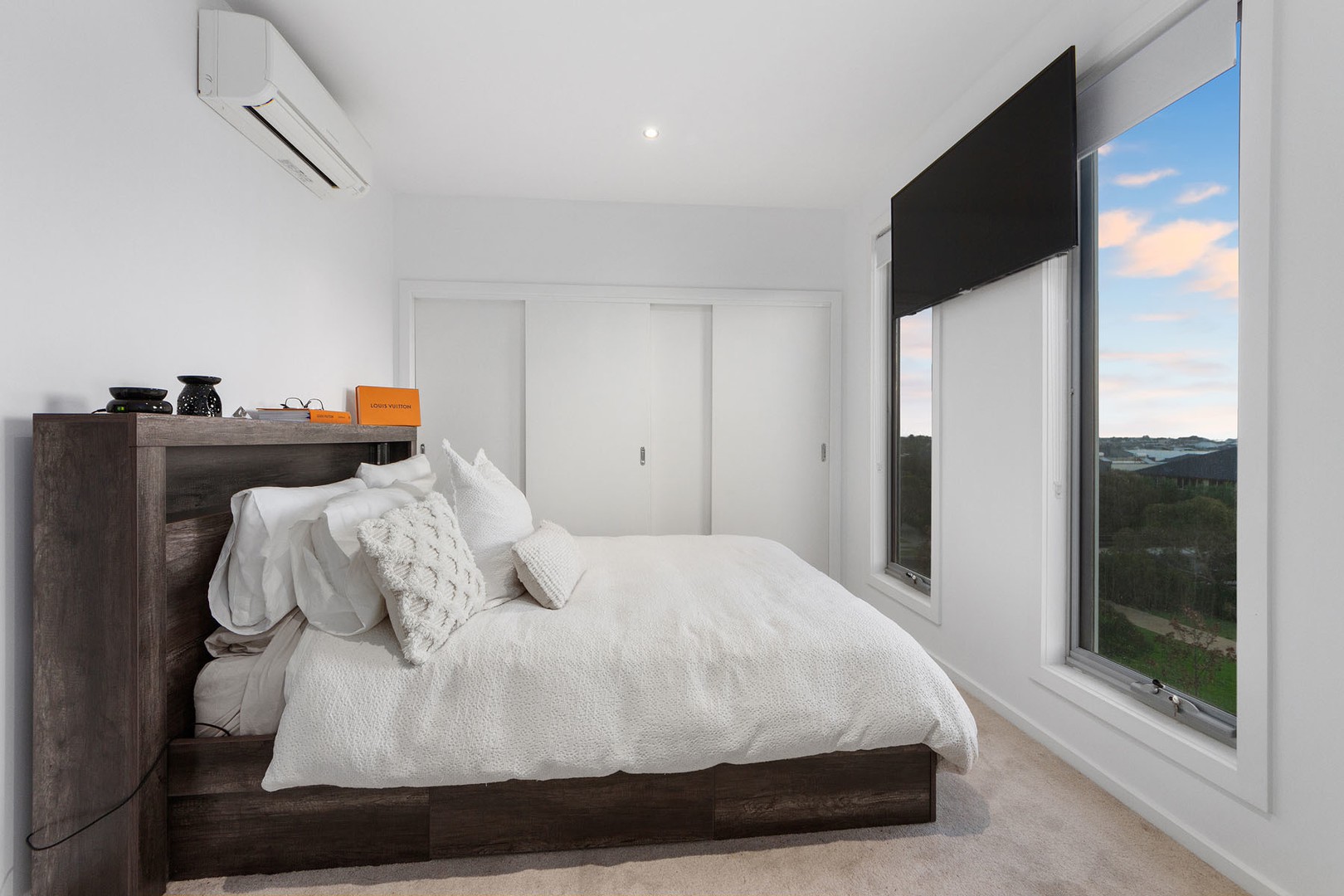 4/106 The EsplanadeCaroline Springs, VIC 3023  - Leased, Caroline Springs - Thumbnail 2