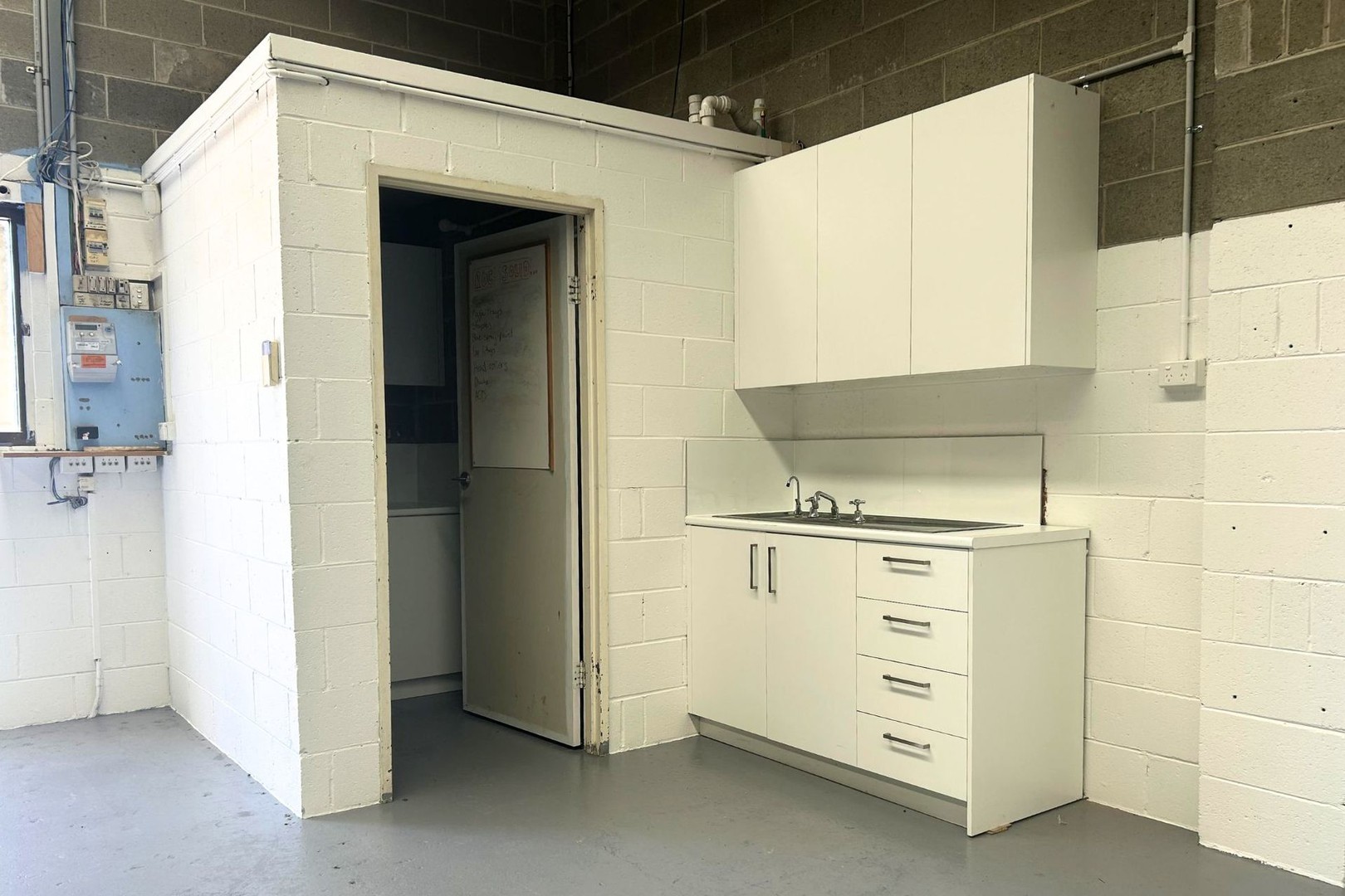 4/11 Newington Avenue, Rosebud, VIC 3939 - Thumbnail 2 - 23/12/2025