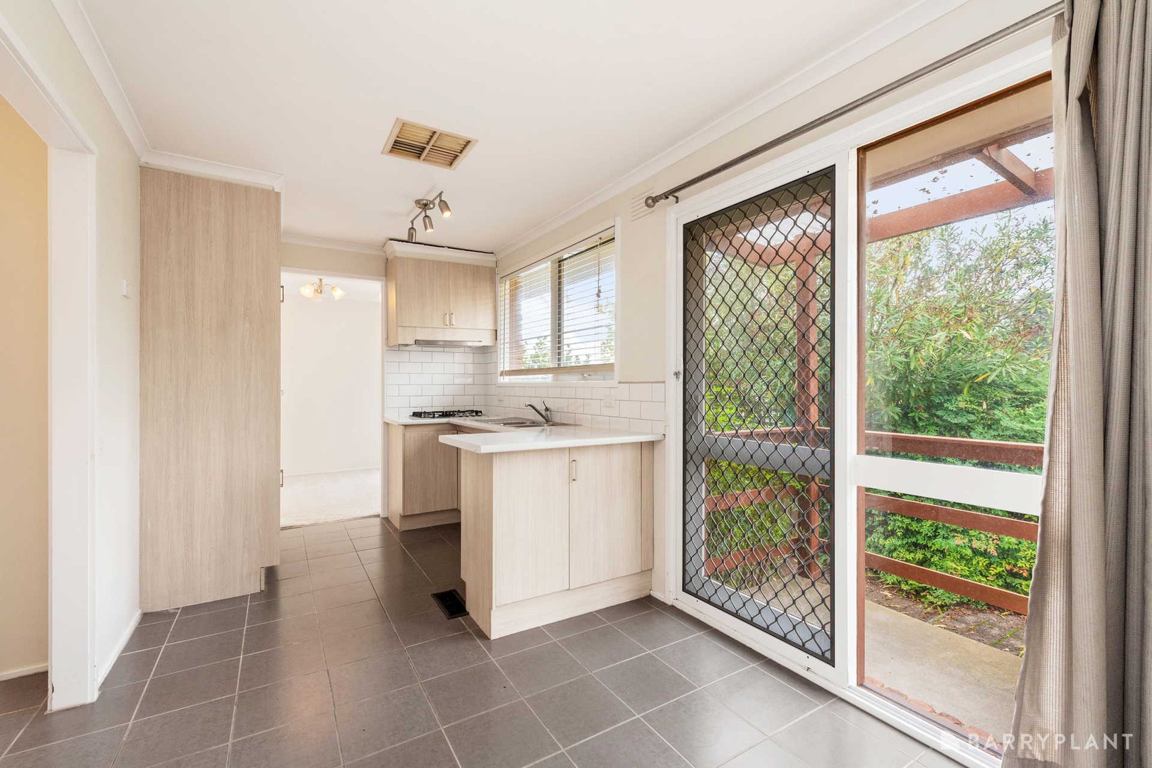 4/110 Croydon Road, Croydon, VIC 3136 - Thumbnail 2 - 12/02/2026