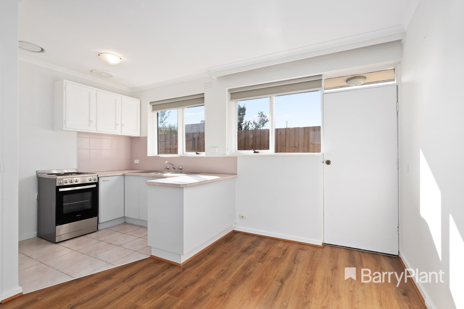 4/12 Garden Street, Brunswick, VIC 3056, Brunswick - Thumbnail 2
