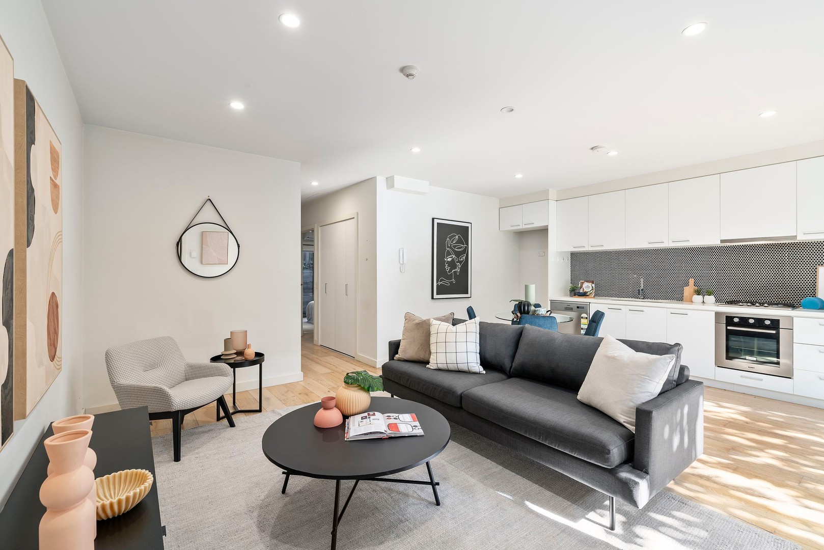 4/12 Leonard Crescent, Ascot Vale, VIC 3032, Ascot Vale - Thumbnail 3