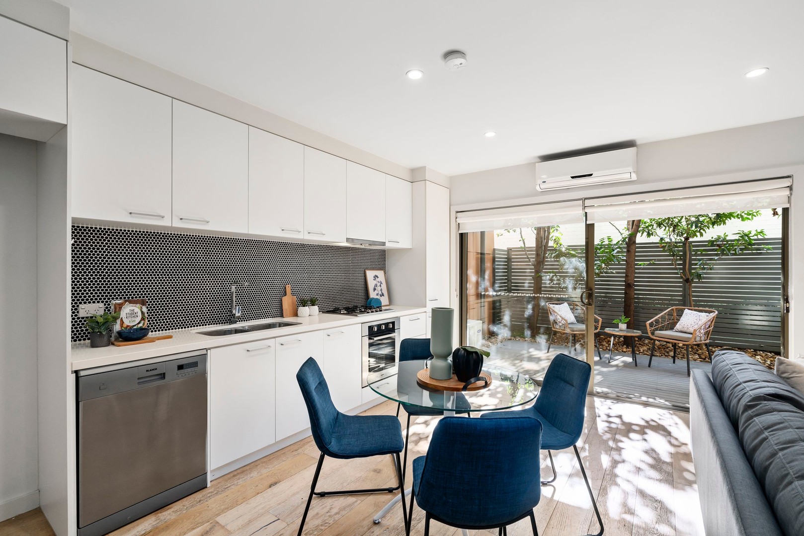 4/12 Leonard Crescent, Ascot Vale, VIC 3032, Ascot Vale - Thumbnail 4