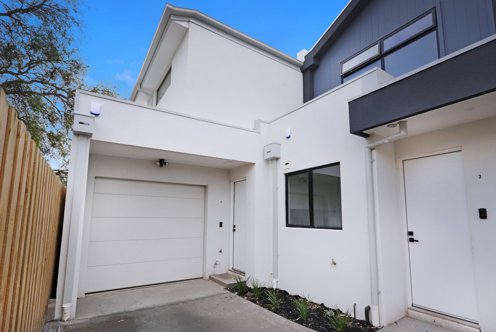 4/12 Lily StreetBraybrook, VIC 3019, Braybrook - Thumbnail 2