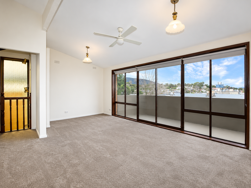 4/12 Rosella Avenue, Boronia, VIC 3155 - Image - 15/10/2026