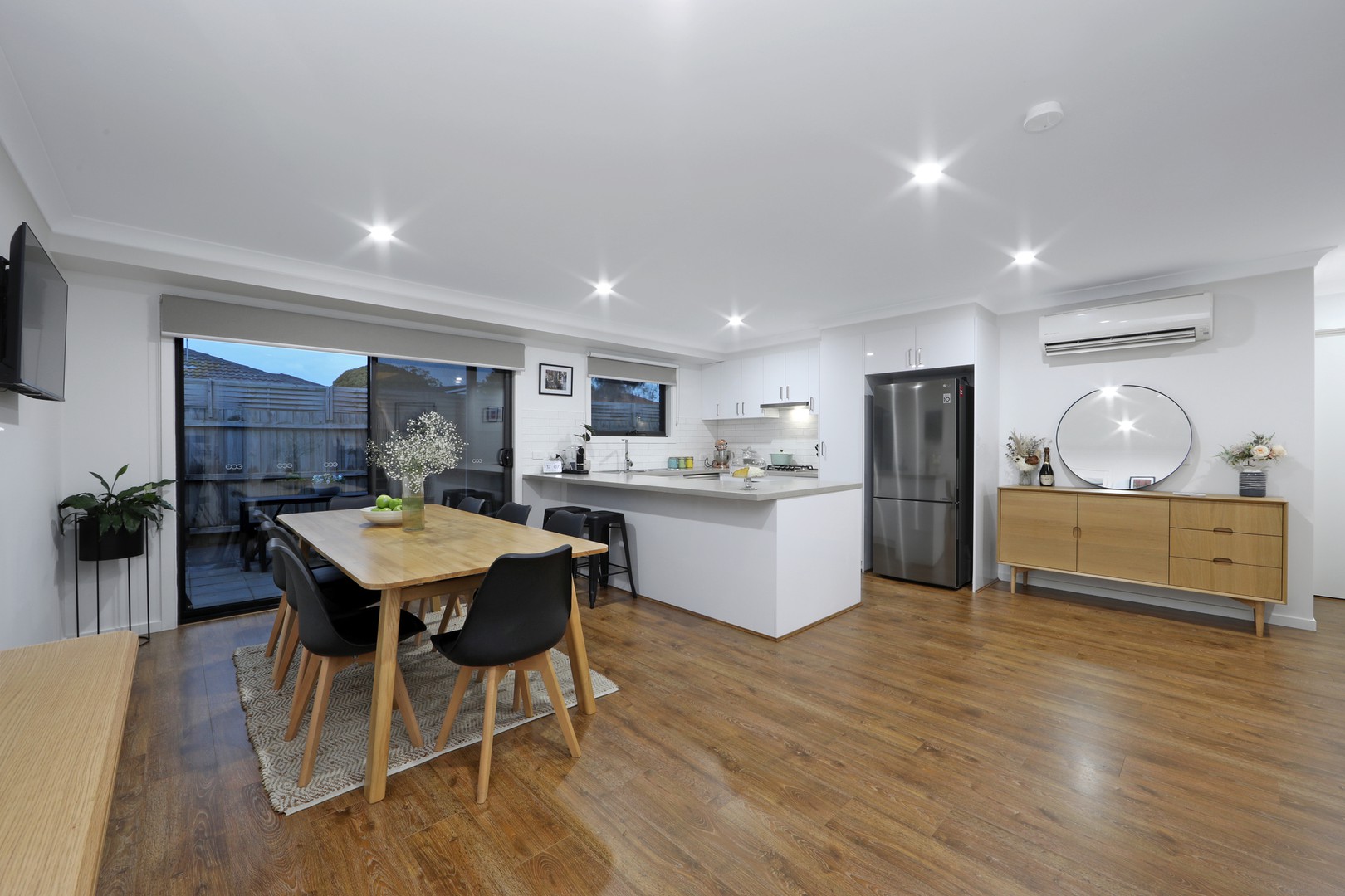 4/13 Baileyana Drive, Endeavour Hills, VIC 3802, Endeavour Hills - Thumbnail 2