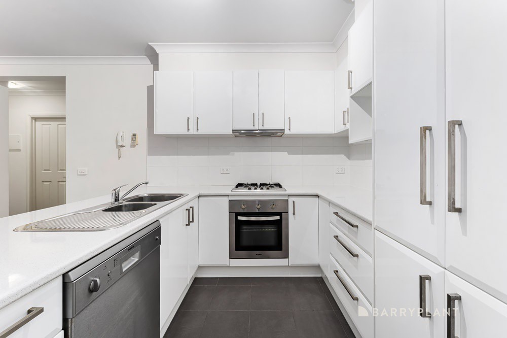 4/13 King Street, Bayswater, VIC 3153 - Thumbnail 2 - 08/01/2026