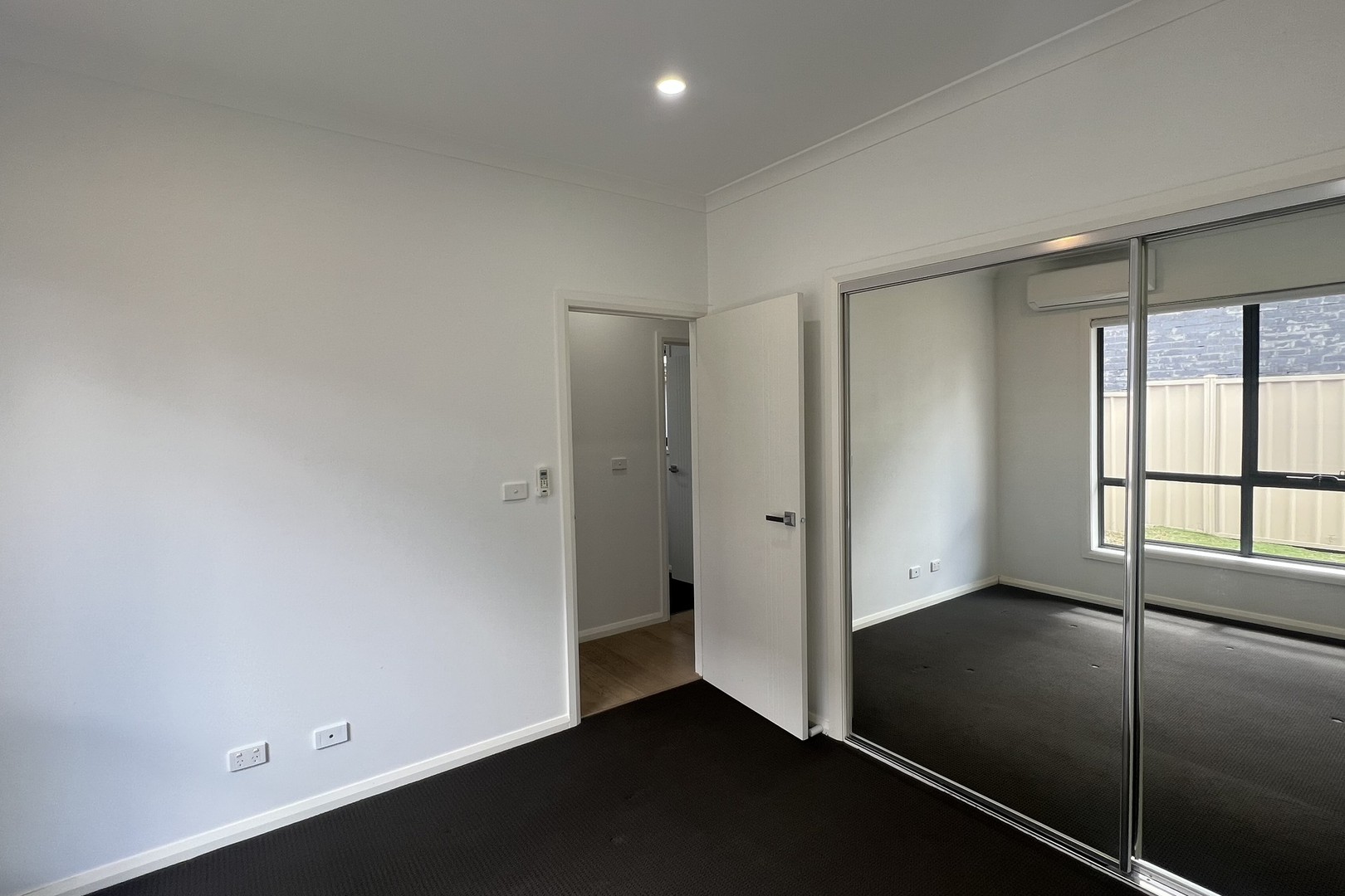 4/138-140 St Vigeons Road, Reservoir, VIC 3073, Reservoir - Thumbnail 5