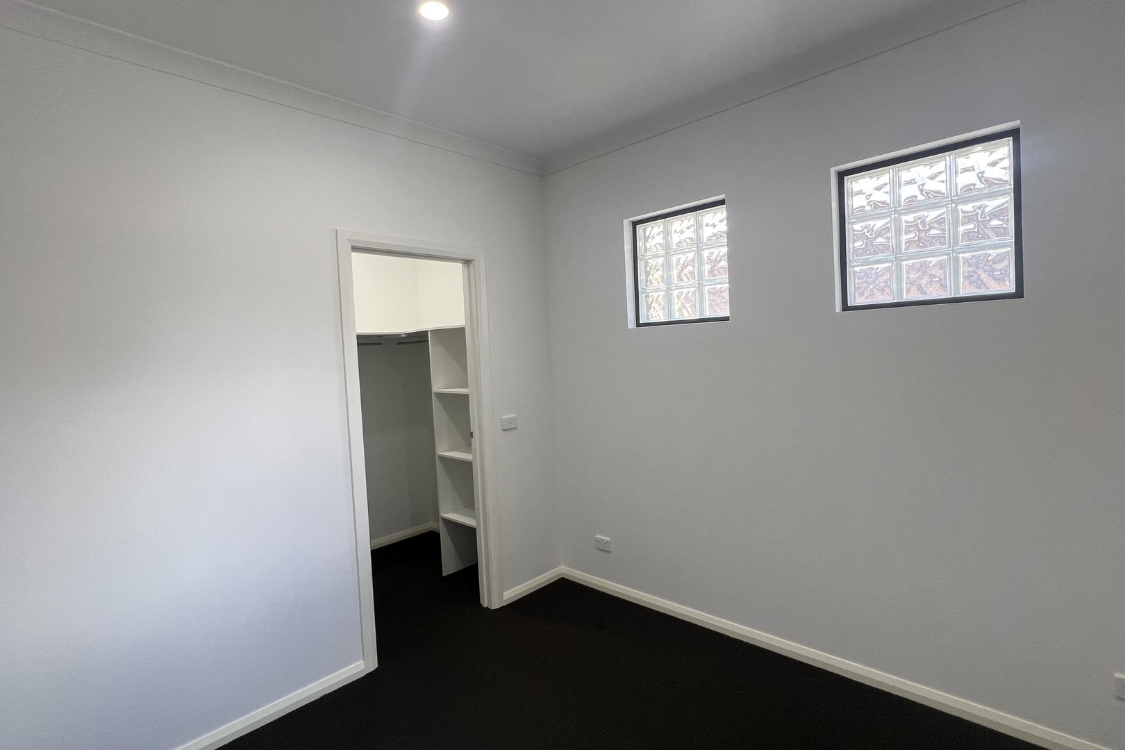 4/138-140 St Vigeons Road, Reservoir, VIC 3073, Reservoir - Thumbnail 7