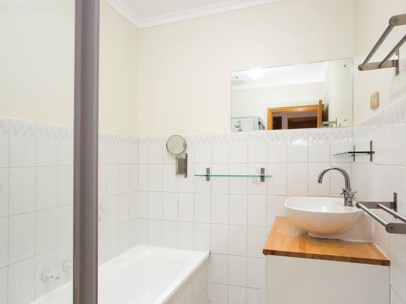 4/139 Grimshaw Street, Greensborough, VIC 3088, Greensborough - Thumbnail 3