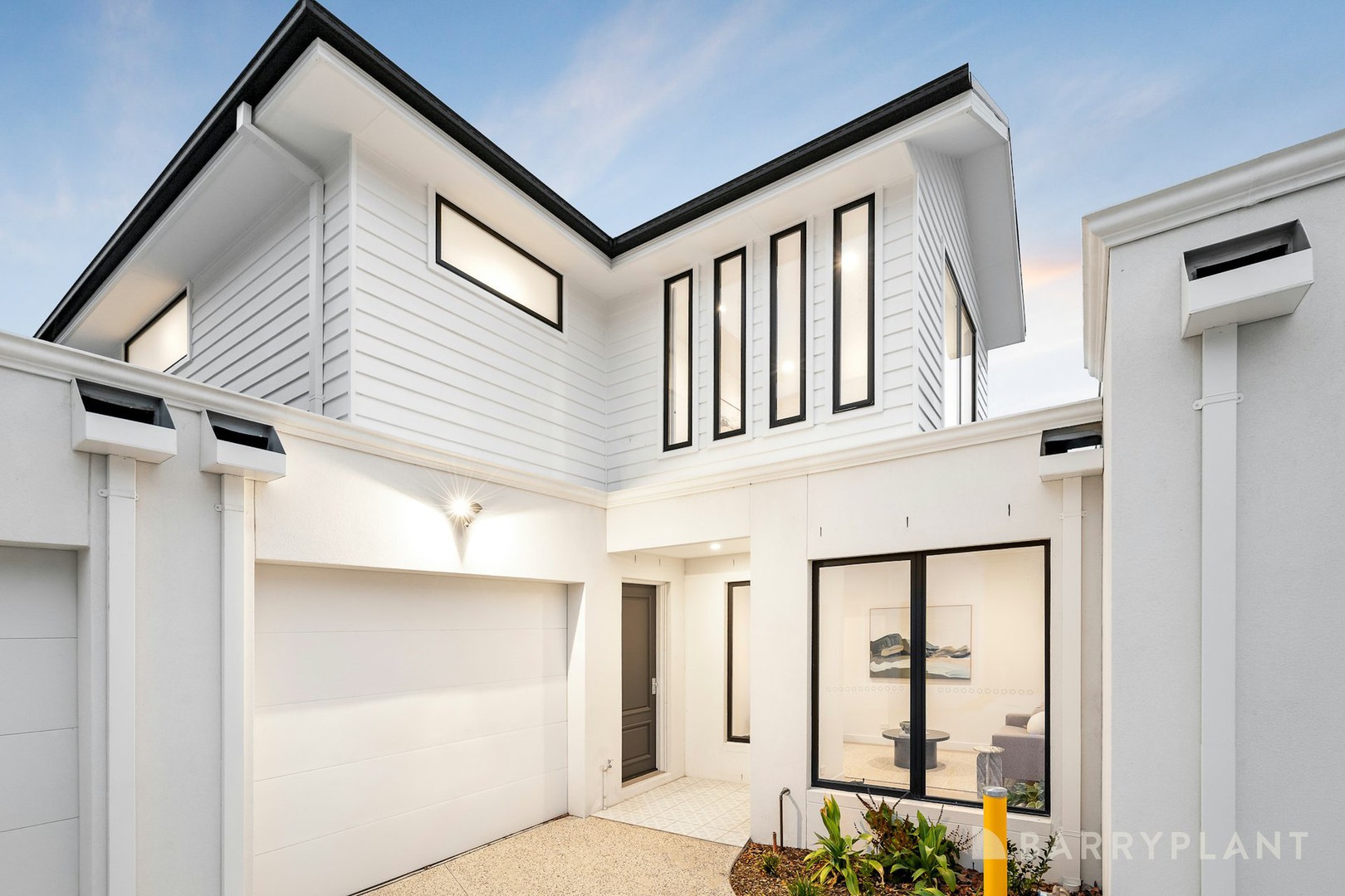 4/14 City Road, Ringwood - Image 1