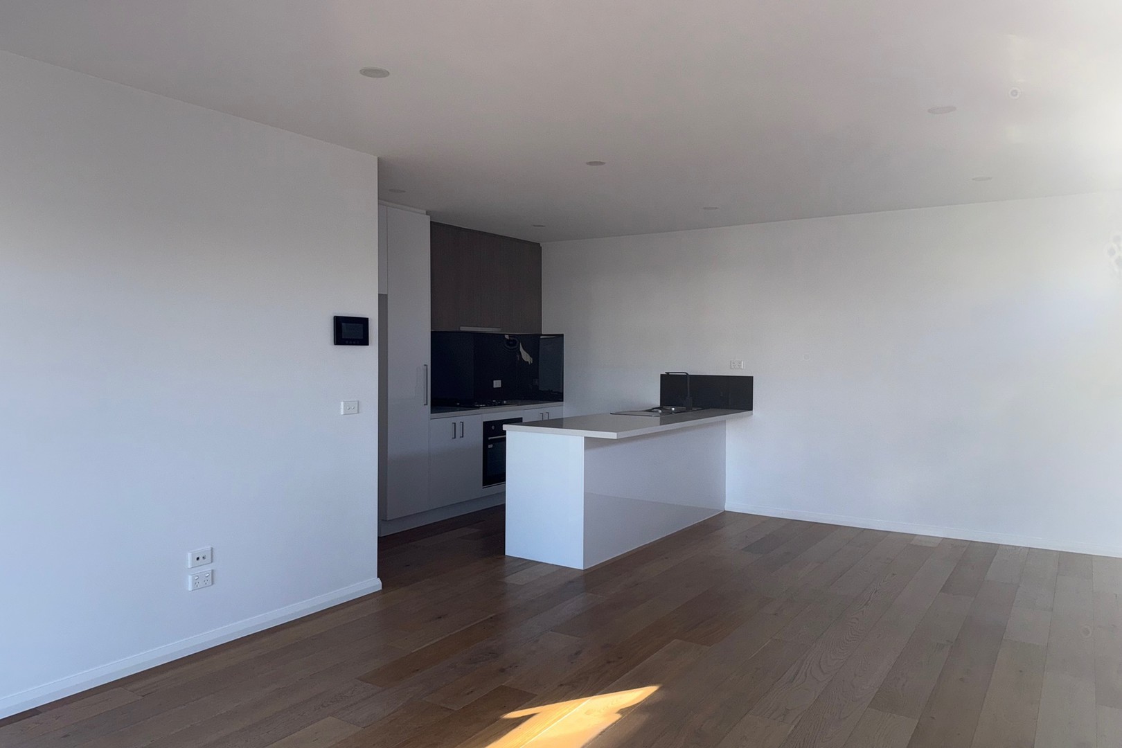4/14 Lorensen Avenue, Coburg North, VIC 3058 - Thumbnail 2 - 18/09/2026