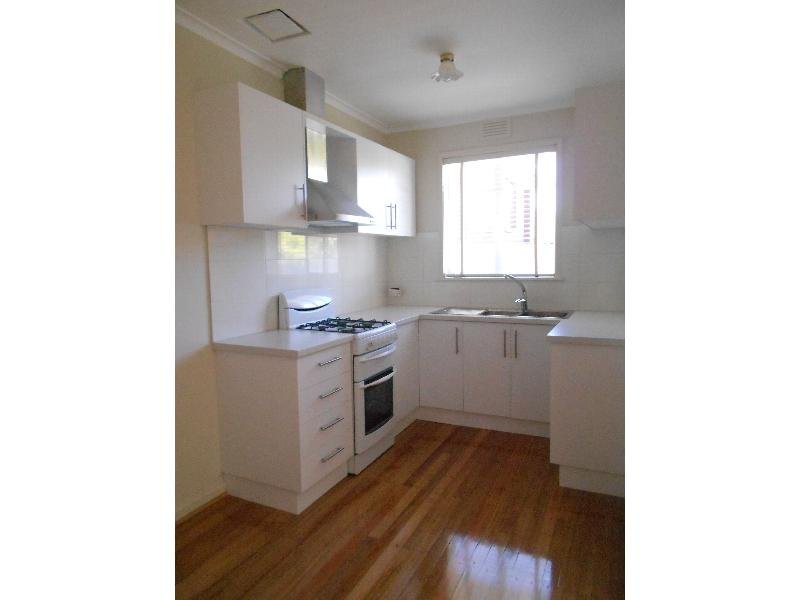 4/142 Barrow Street, Coburg, VIC 3058, Coburg - Thumbnail 3