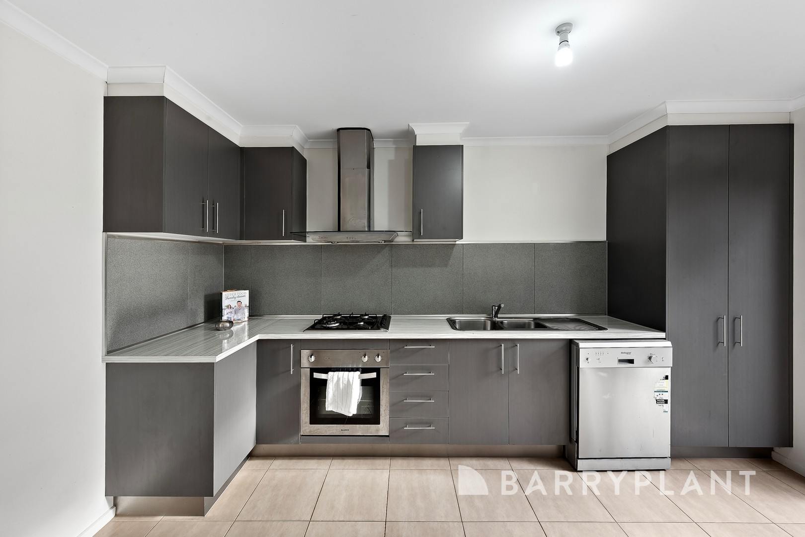 4/145 Fox Street, St Albans, VIC 3021, St Albans - Thumbnail 5