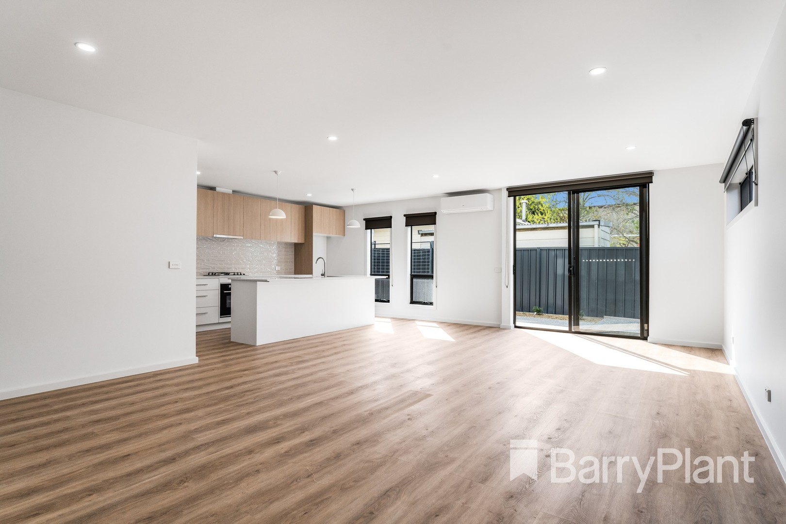 4/15 Matthews Street, Grovedale, VIC 3216 - Thumbnail 2 - 30/06/2023