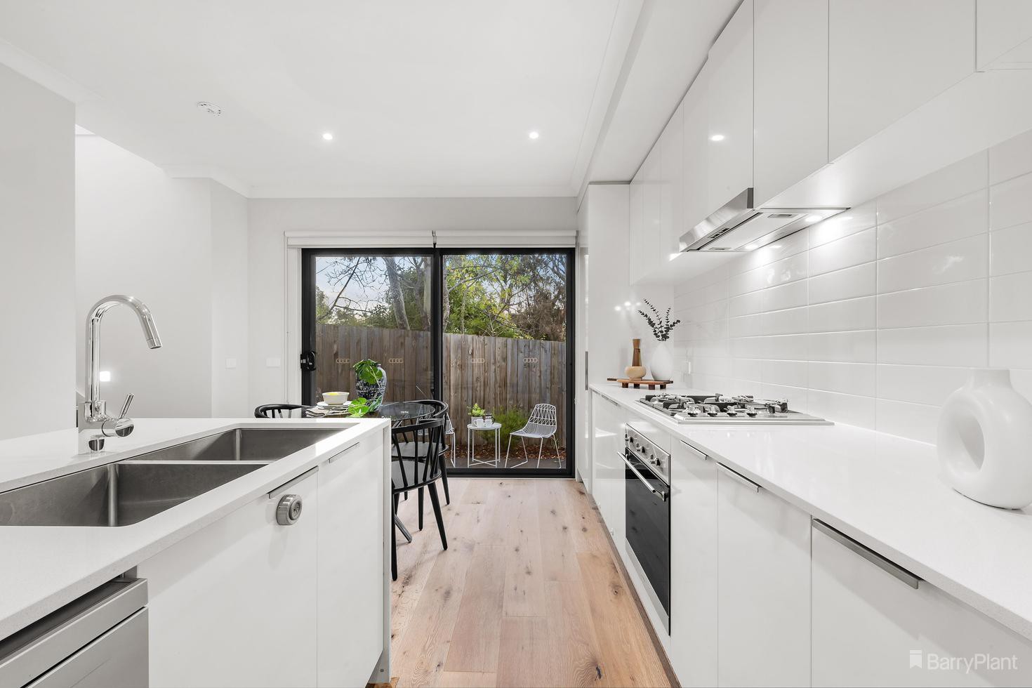 4/15 Melaleuca Avenue, Templestowe Lower, VIC 3107, Templestowe Lower - Thumbnail 4