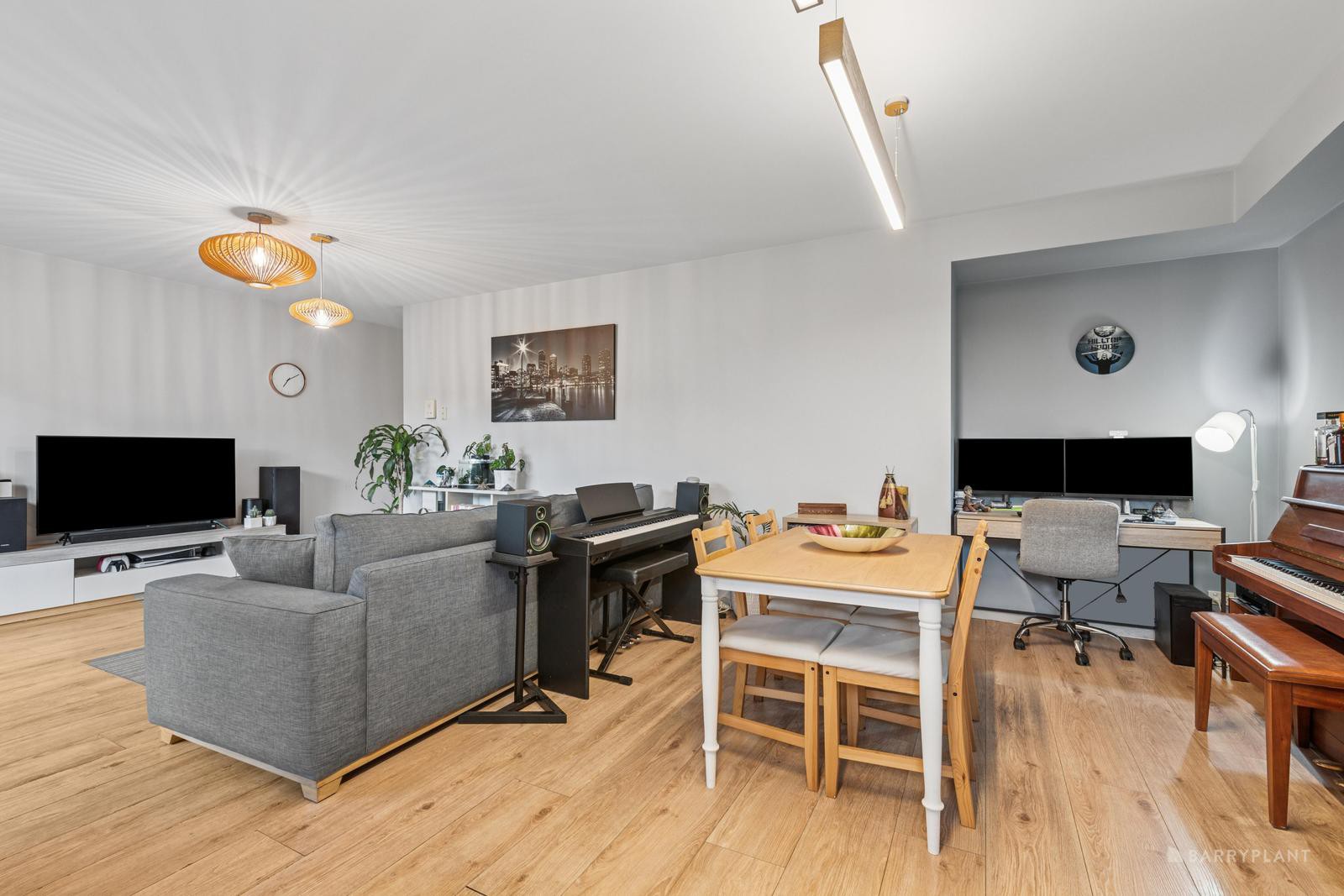 4/15 New Street, Ringwood, VIC 3134, Ringwood - Thumbnail 2