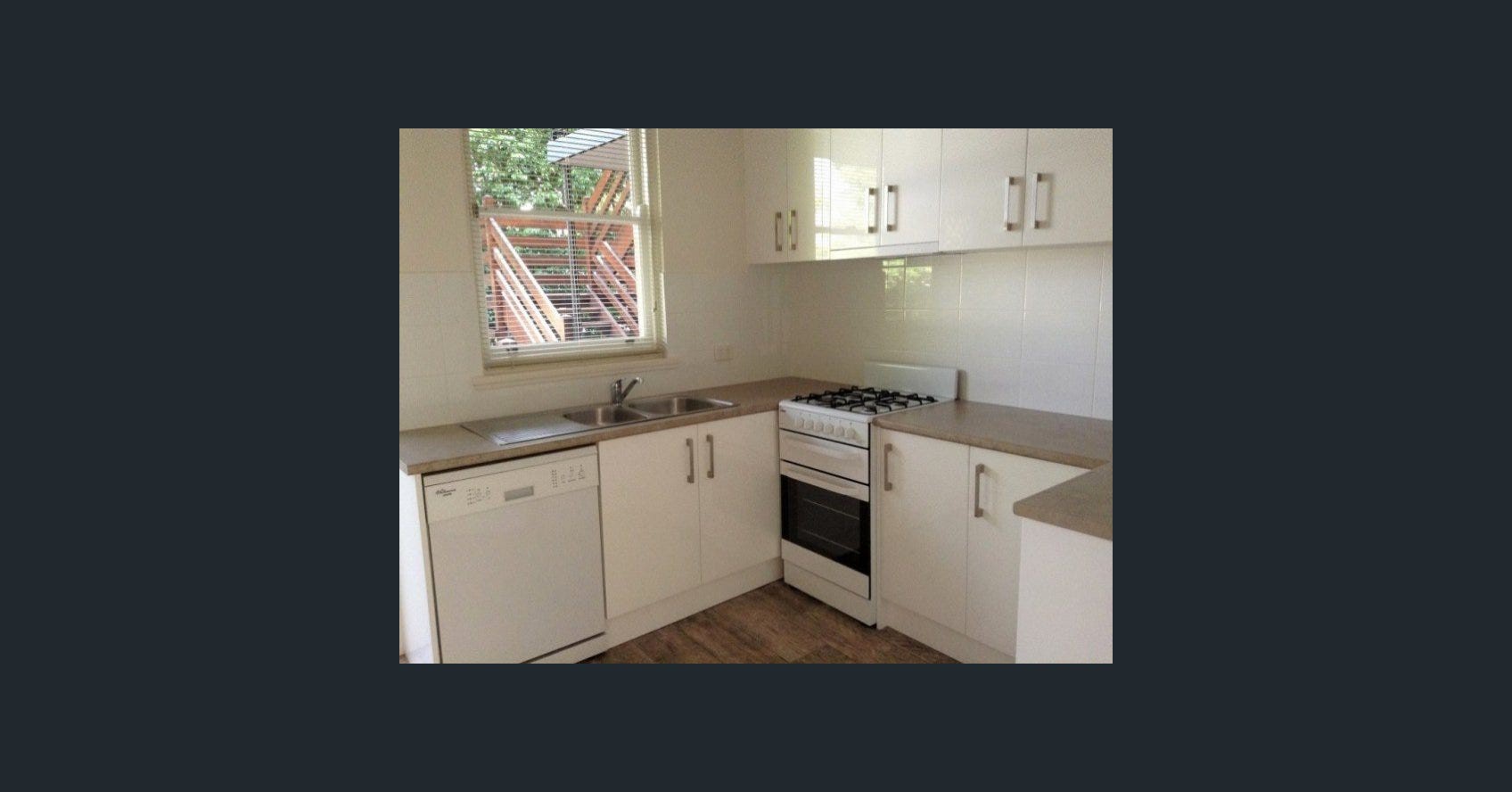 4/15 Shakespeare Grove, Hawthorn, VIC 3122 - Thumbnail 2 - 12/01/2024