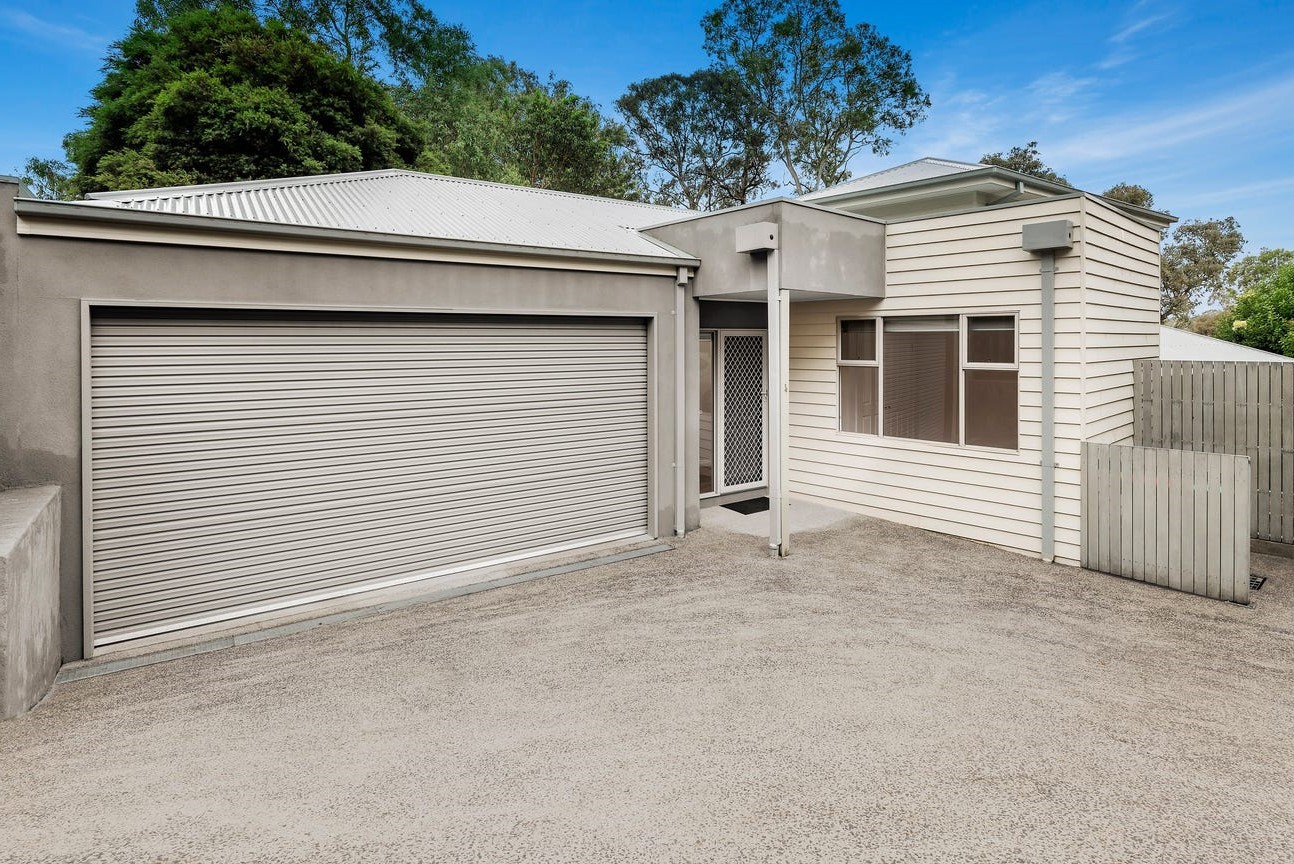 4/15 Steven Street, Hurstbridge, VIC 3099 - Thumbnail 2 - 17/10/2024