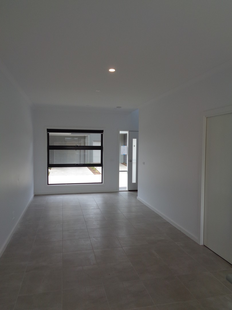 4/16 Chevron Street, Tarneit, VIC 3029 - Thumbnail 1 - 18/10/2021