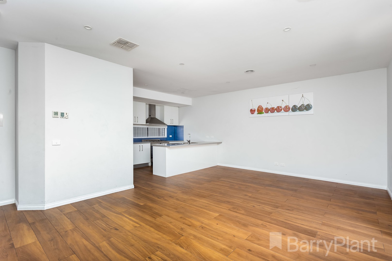 4/16 La Rochelle Boulevard, Point Cook, VIC 3030, Point Cook - Thumbnail 3