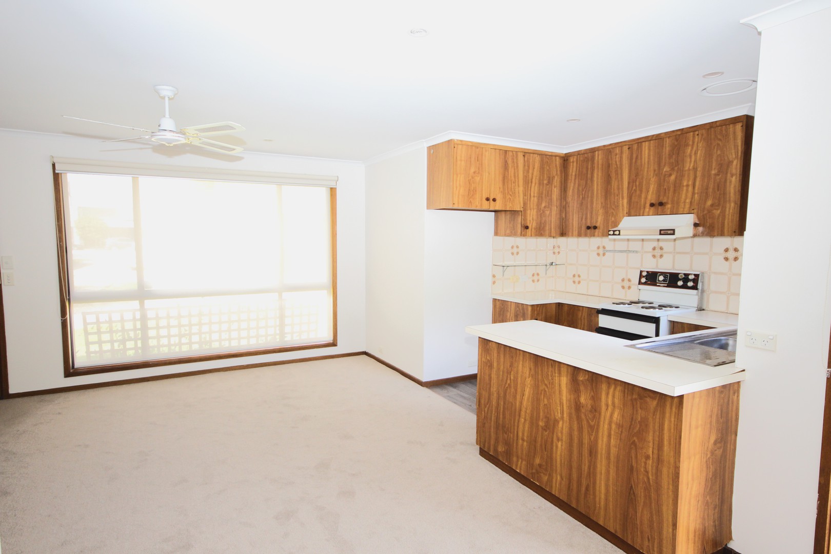 4/16 Ormond Road, East Geelong, VIC 3219, East Geelong - Thumbnail 3