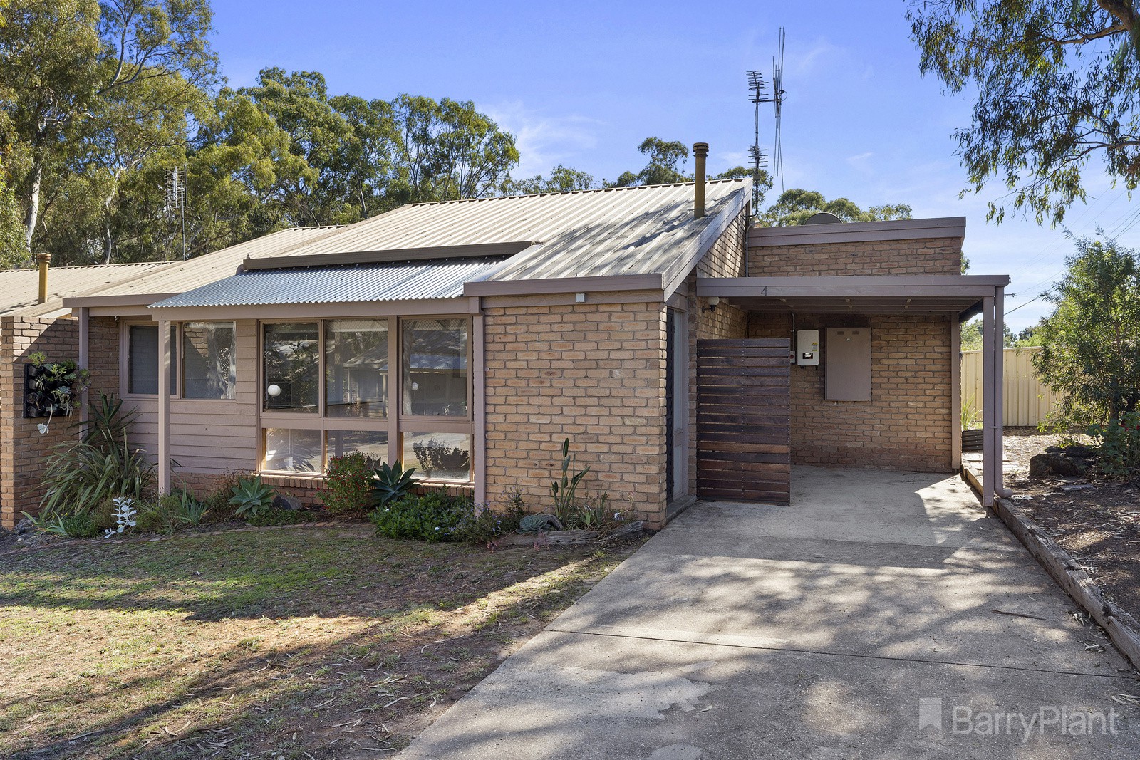 4/163-165 Retreat RoadSpring Gully, VIC 3550  - Leased, Spring Gully - Thumbnail 2