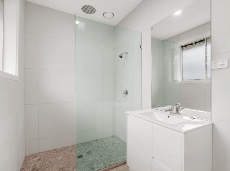 4/17 Foch Street, Reservoir, VIC 3073 - Thumbnail 2 - 03/01/2025