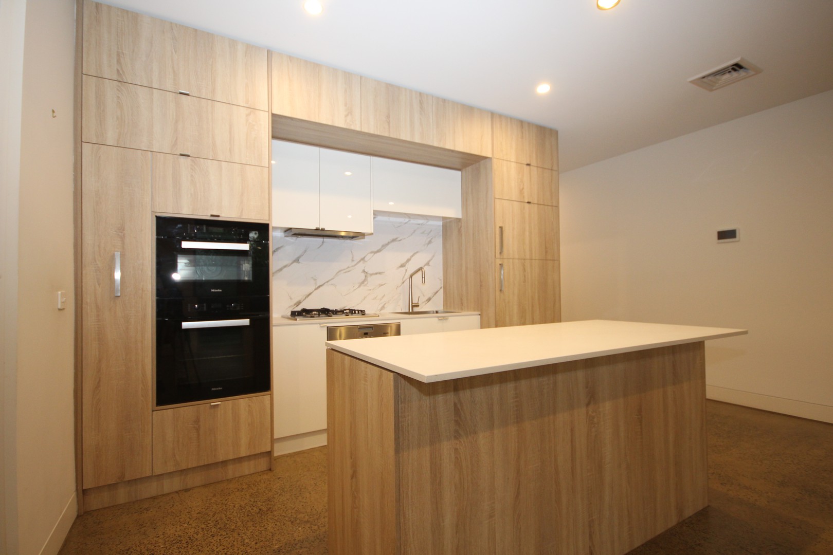 4/17 Halstead Place, Geelong West, VIC 3218 - Thumbnail 1 - 21/05/2026